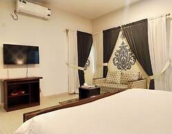 Livin Hub Guest House