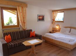Hotel FleurAlp