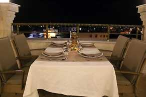 Kasr-ı Sercehan Hotel