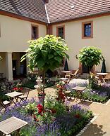 Pension & Weinstube Hofgärtnerei