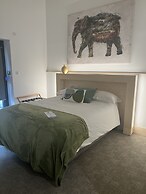 Le B Complexe Hôtel