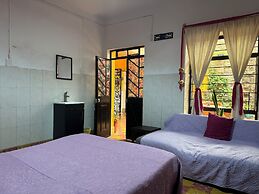 Casa de los Soles B&B Hostel