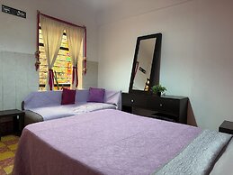Casa de los Soles B&B Hostel