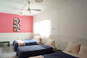 Casa de los Soles B&B Hostel
