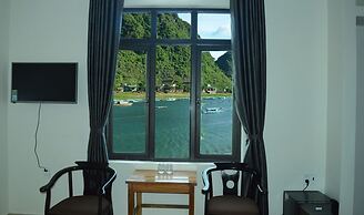 Son Doong Riverside Homestay