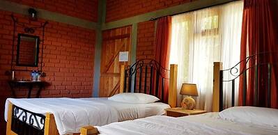 Tea Leaf Retreat Peradeniya