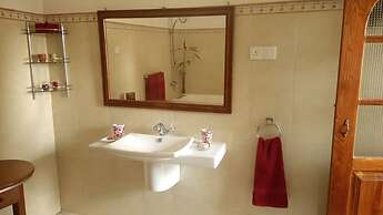 Tea Leaf Retreat Peradeniya