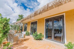 Cocoon Bungalow