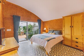 Cocoon Bungalow