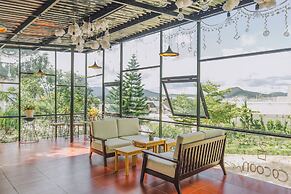Cocoon Bungalow