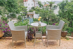 Cocoon Bungalow