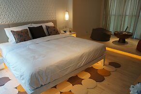 The Pier Hotel