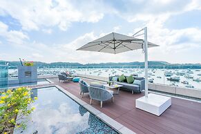 The Pier Hotel