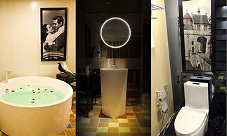 Merrynest Hotel