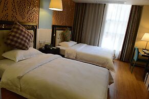 Merrynest Hotel