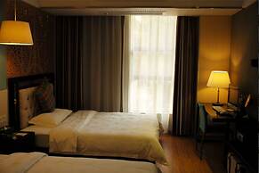 Merrynest Hotel