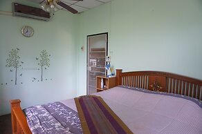 Garden Homestay Suratthani