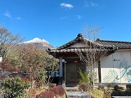 Assi House