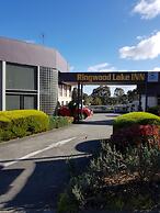 Ringwood Lake Inn