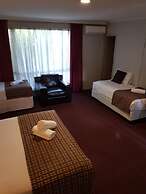 Ringwood Lake Inn