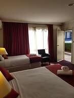 Ringwood Lake Inn