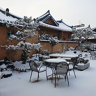 Hanok Hyeyum