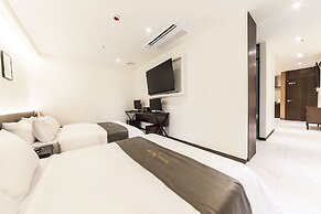 Hotel Plum