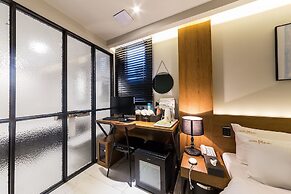 Hotel Plum
