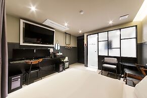 Hotel Plum