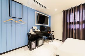 Hotel Plum
