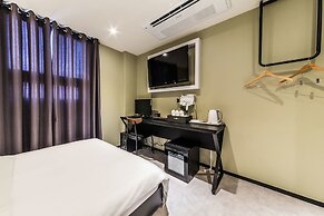 Hotel Plum