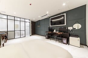 Hotel Plum