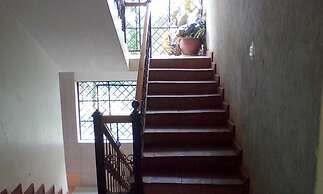Rose House Hotel