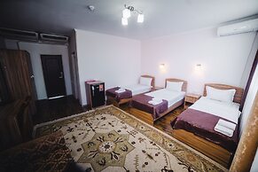 Hotel SunRise Osh