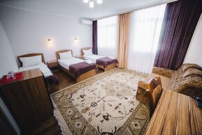 Hotel SunRise Osh