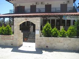 Petradaki Apartments
