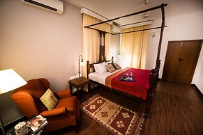 Ikhaya Artisanal Boutique House