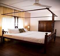 Ikhaya Artisanal Boutique House