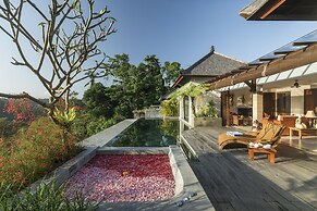 Ayuterra Resort