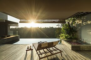 Ayuterra Resort