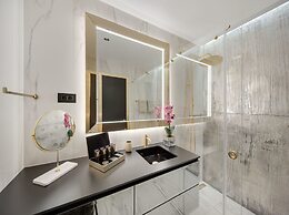 Posh Residence Luxury Suites