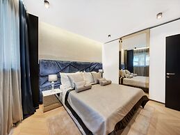 Posh Residence Luxury Suites