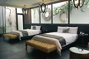 Icolour Villa