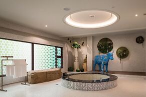 Icolour Villa