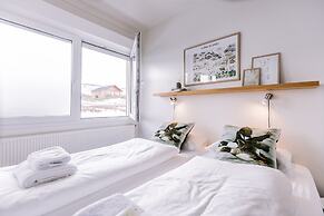 Hlíð Bed and Breakfast