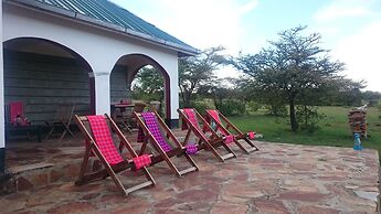 Narasha Guest House