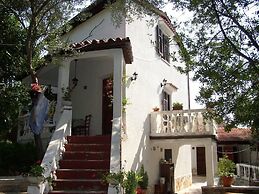 Impact villas