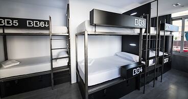 Bea Beach Hostel