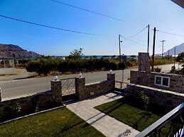 Eirini & Manolis Apartments