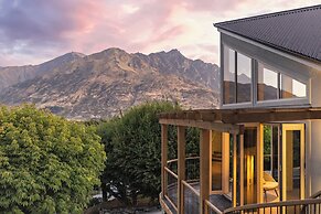 Pinnacle Villa